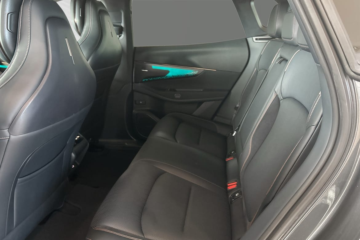 Lynk & Co 08 More PHEV 2025, kuva 7/10