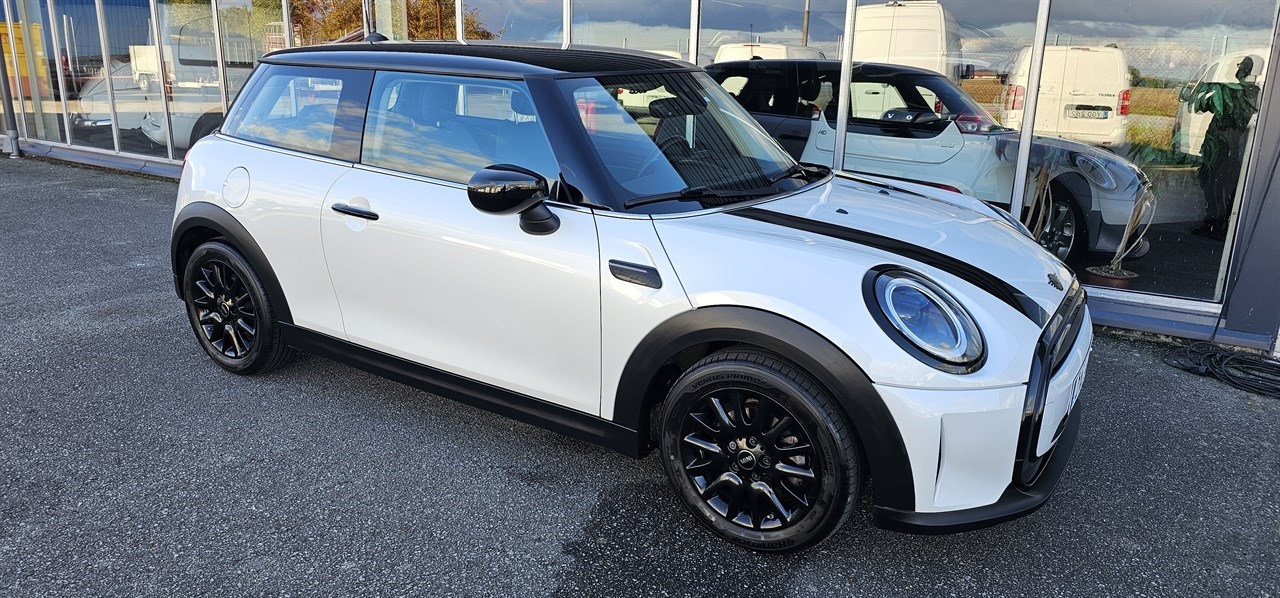 MINI Cooper 2024, photo 4/52
