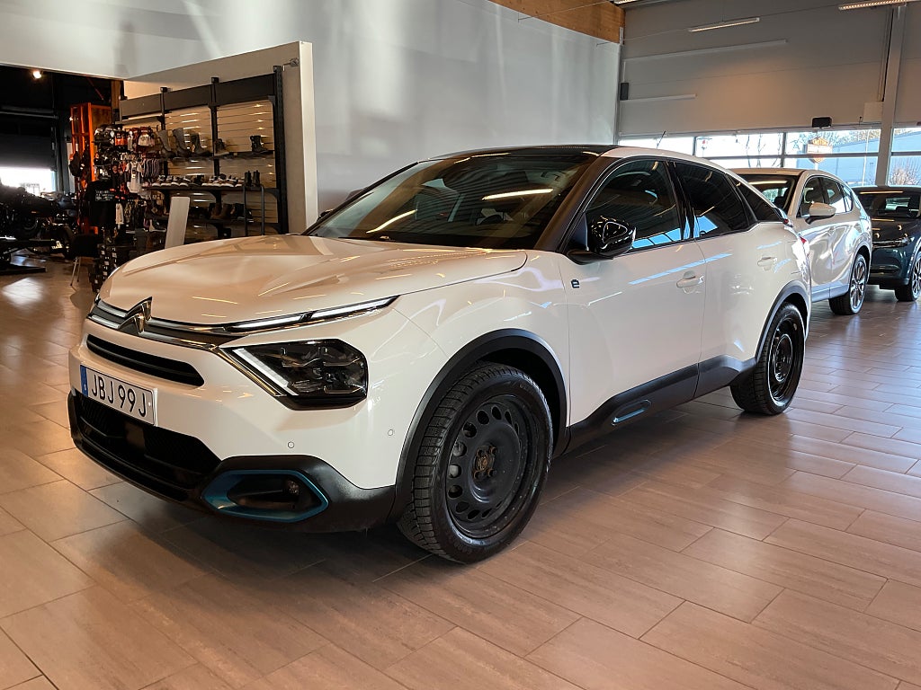 Citroën C4 ë- 136 hk 50kWh SHINE EXCLUSIVE Panorama S&V-hjul 