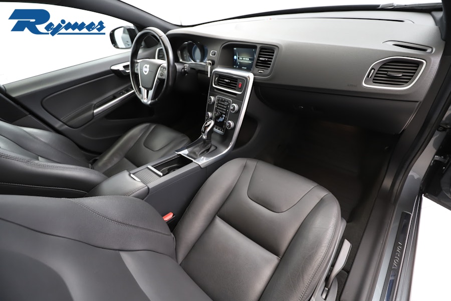 Volvo V60 Cross Country 2016, bild 6/59