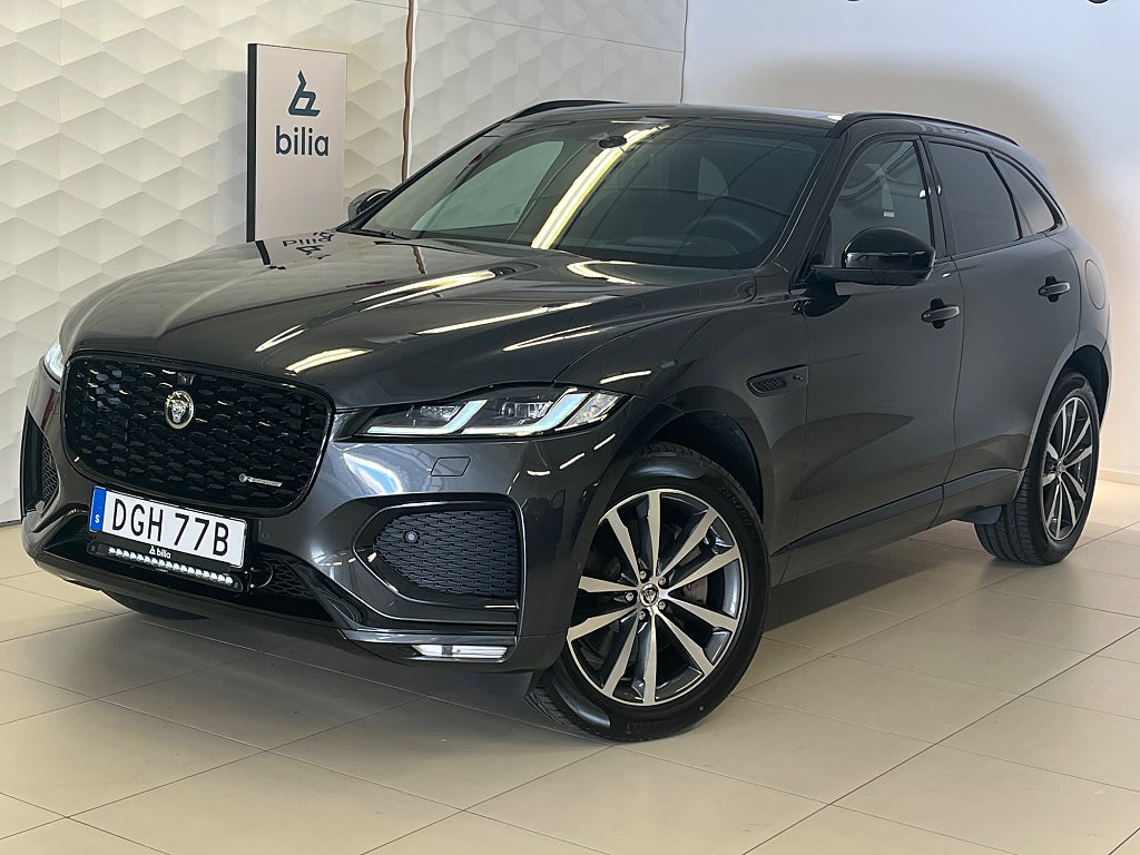 Jaguar F-Pace P400e R-Dynamic SE / Panorama / Drag / Moms!