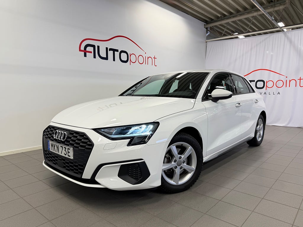 Audi A3 Sportback 35 TFSI 150hk Poline Adv B-kamera/CarPlay