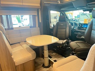 Husbil-halvintegrerad Kabe ROYAL X 780 LT 12 av 33