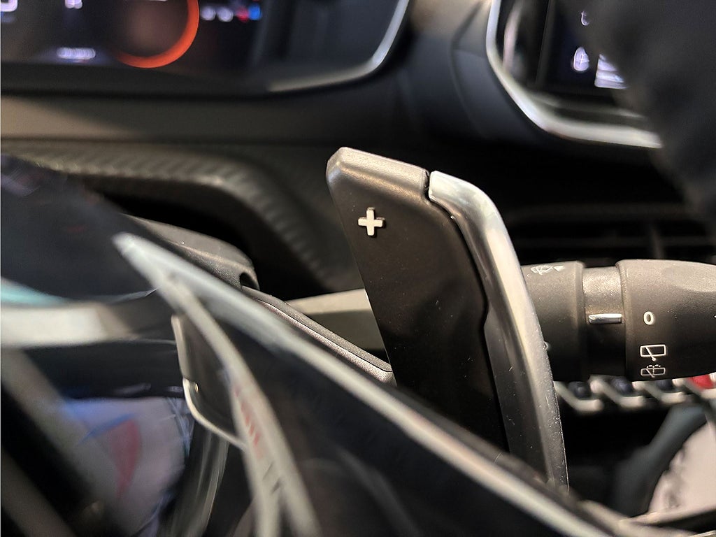 Bild på Peugeot 208 Hybrid Allure 100hk Aut - DEMO