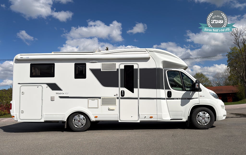 Adria Matrix 670 SL PLUS AC-bodel. Solcell. Automat. Ny bes