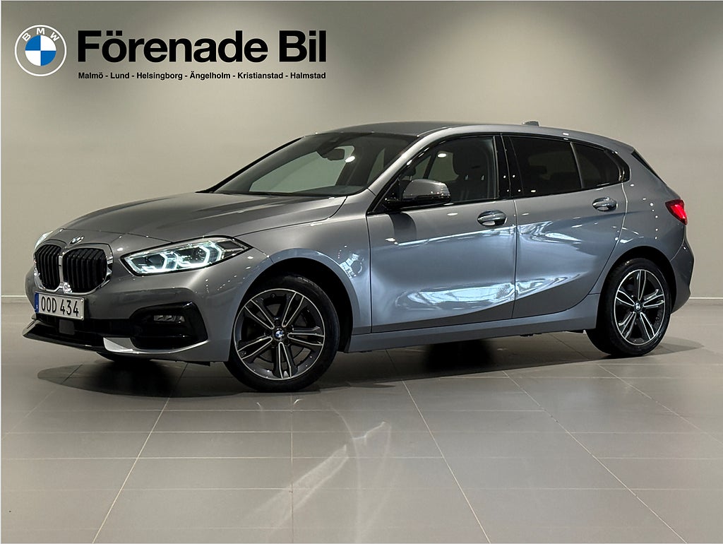 BMW 118 i Sport Line Manuell Nav PDC Tonade Rutor PDC Sportstol