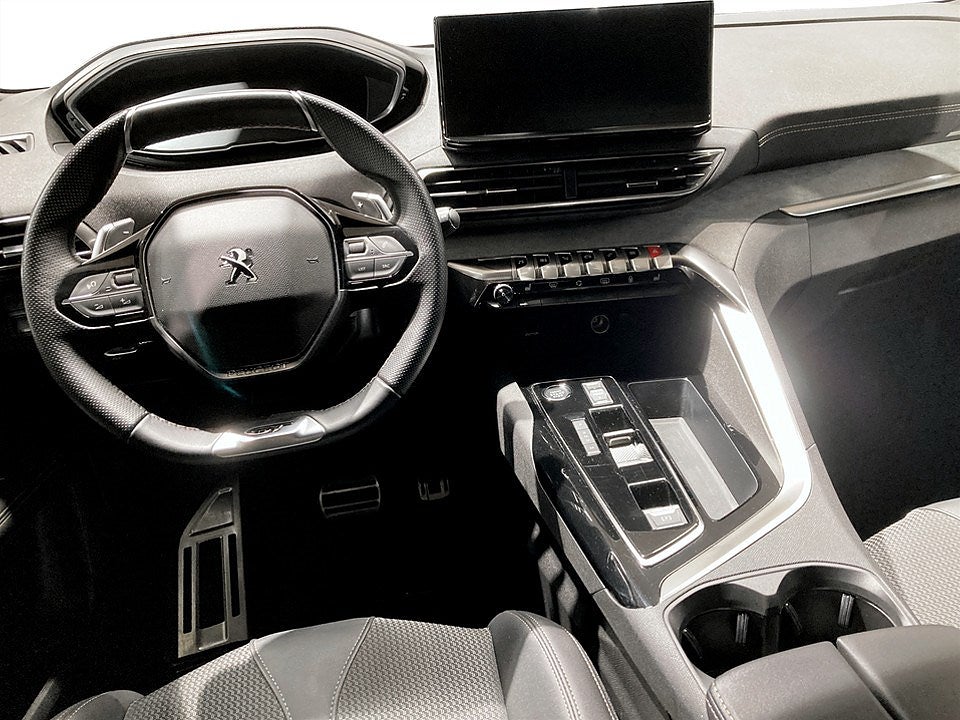 Bild på Peugeot 3008 GT 1.2 PT 130hk Aut - B-KAMERA, CARPLAY