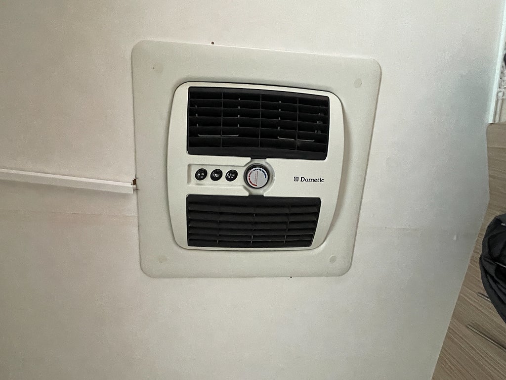 TEC I 670 / AC bodel / Taksäng / Fint skick / 160hk 3,0L Kedja - TEC