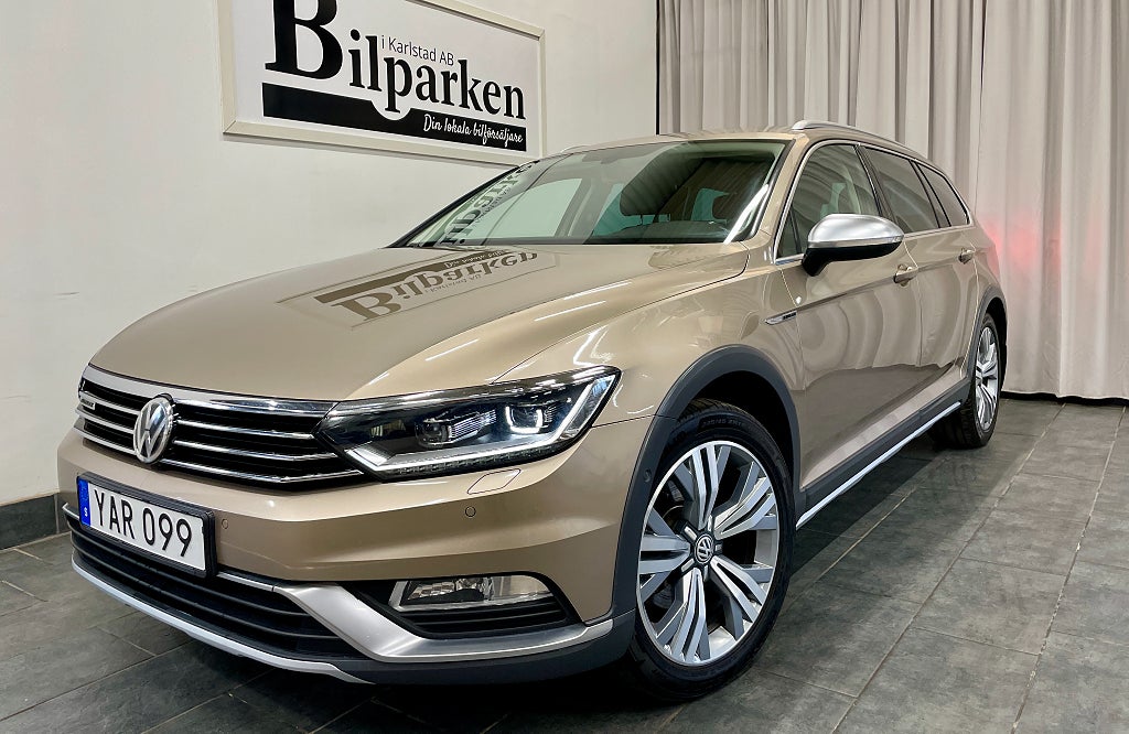 Volkswagen Passat Alltrack 2.0 TDI  4Motion  Euro6 190hk /CARPLAY /KAMERA/ VÄRMARE