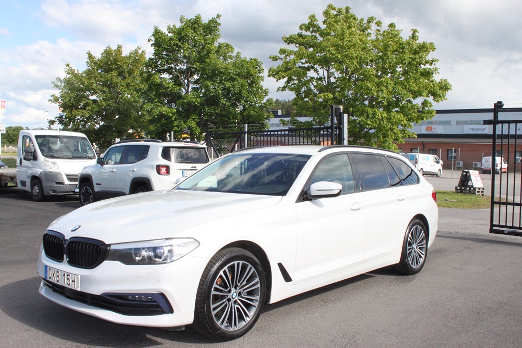 BMW 520d xDrive Touring Steptronic Sport line Euro 6, bild 9