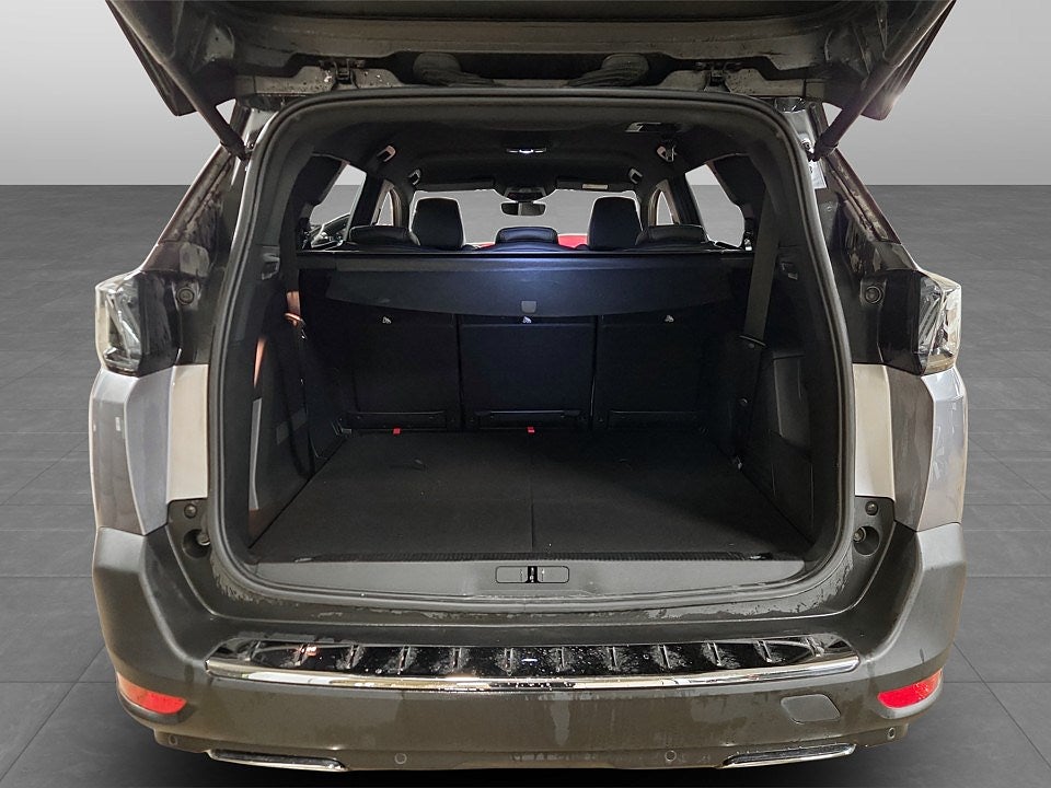 Bild på Peugeot 5008 GT 1.2 PT 130hk Aut - 7-SITS,B-KAMERA,NAV