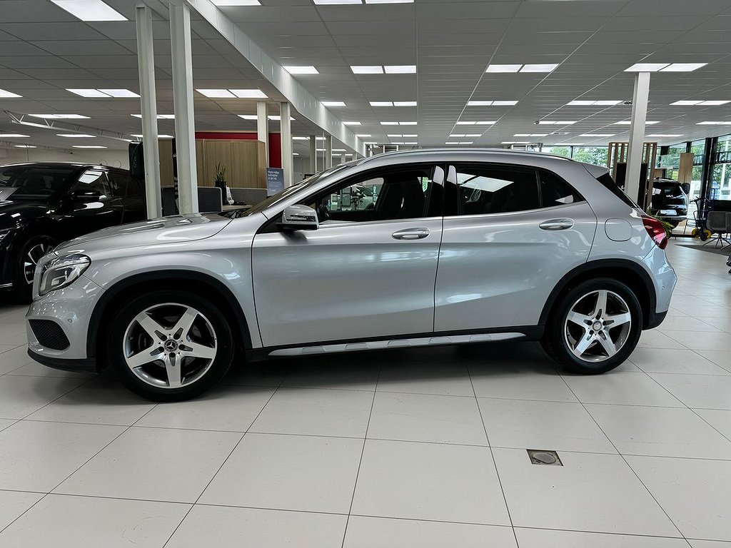 Mercedes-Benz GLA 220 CDI 4MATIC 7G-DCT