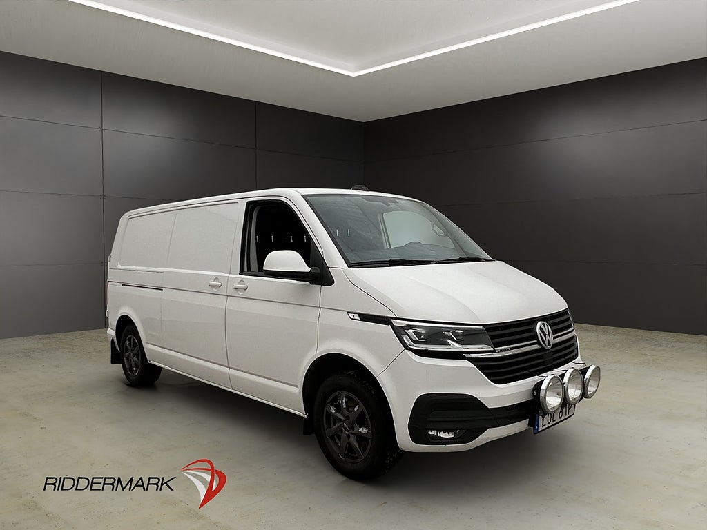 Volkswagen Transporter 4M Värmare Drag V-inredd CARPLAY Moms