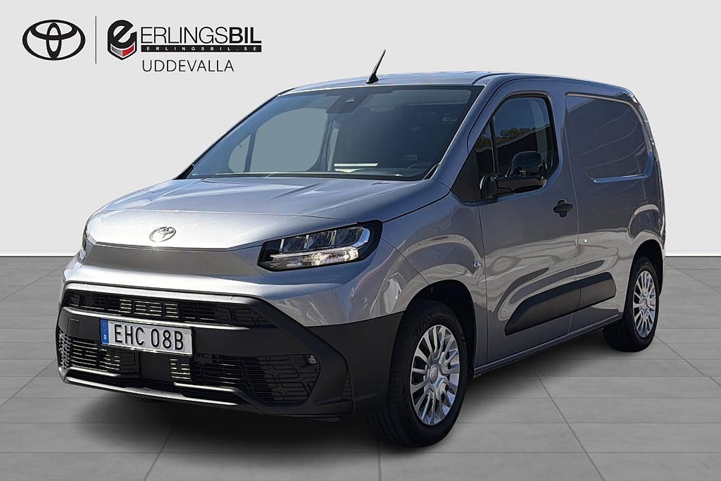 Toyota ProAce CITY 1,5D 130HK AUTOMAT COMFORT DRAG V-HJUL / OMG LEV
