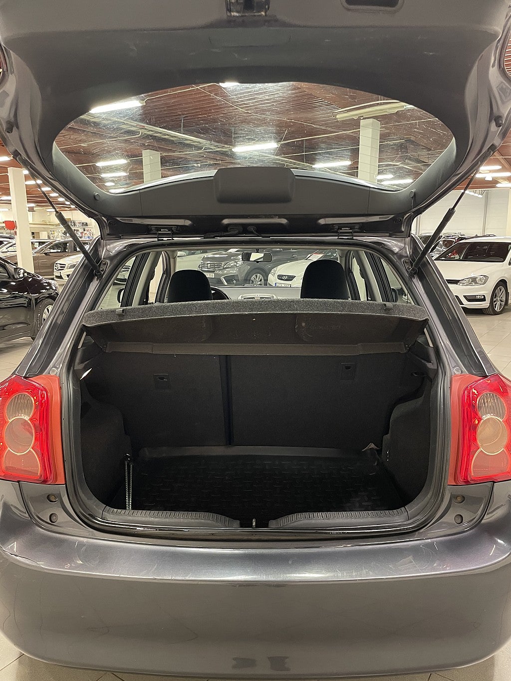Toyota Auris 5-dörrar 1.6 Dual VVT-i Manuell, 124hk, 2008