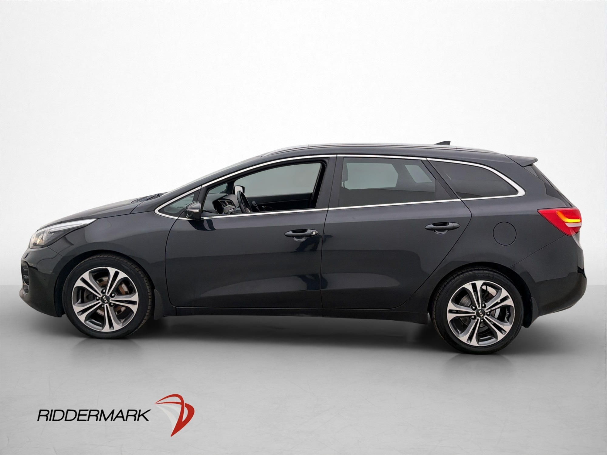 Kia Ceed 1.6 GT 0,59l/mil Rattvärme 2018, bild 2/10