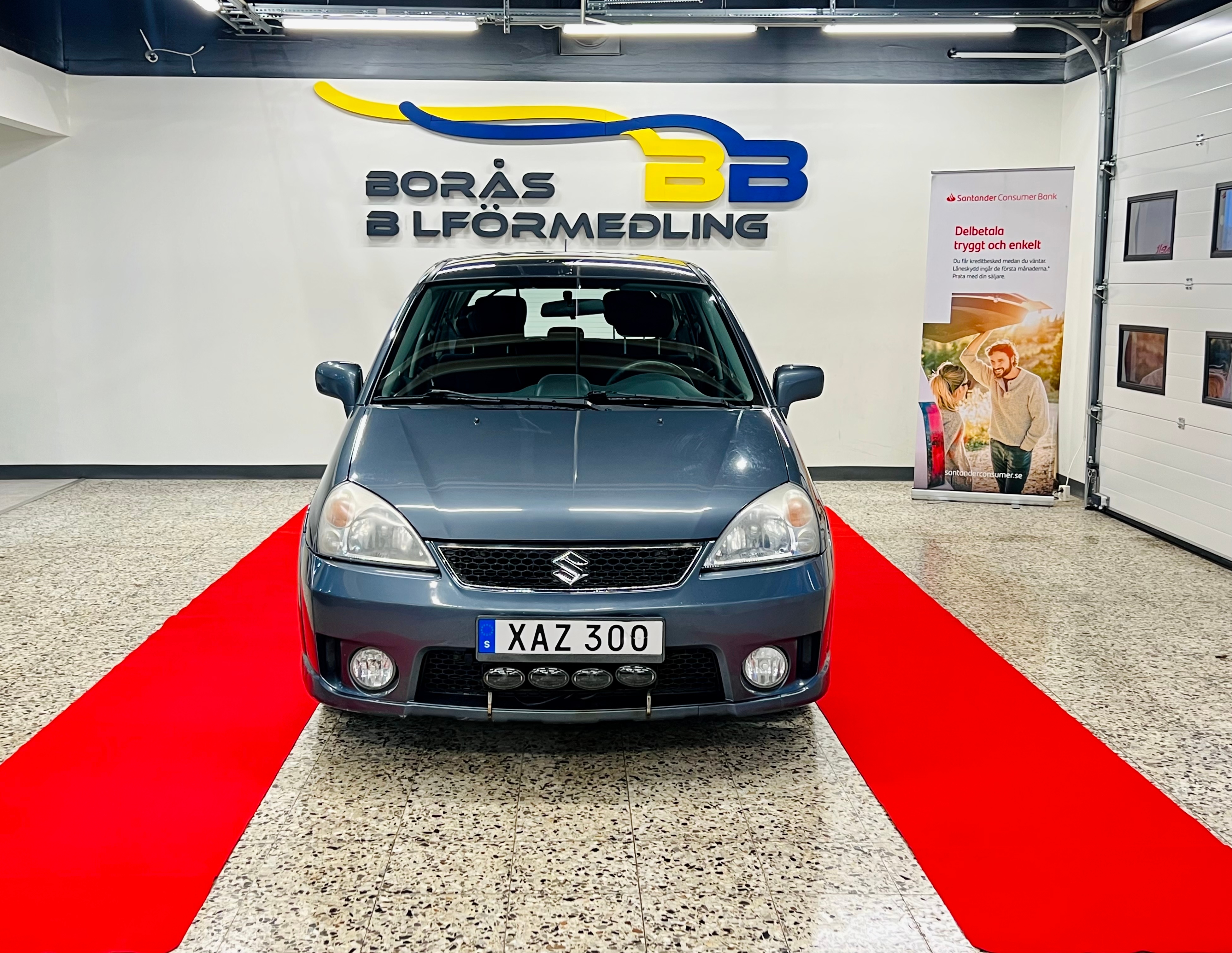 Suzuki Liana