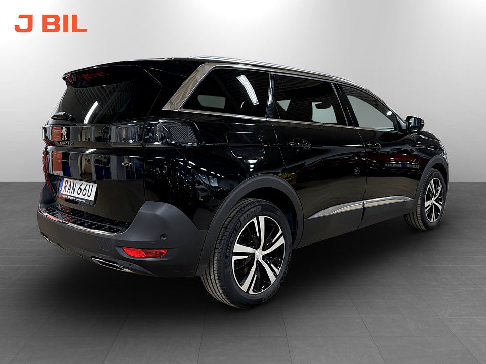 Bild på Peugeot 5008 GT 1.2 PT 130hk Aut 7-SITS B-KAMERA