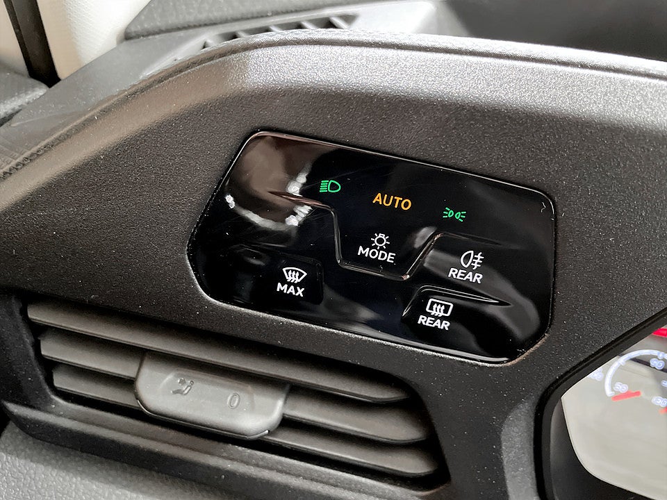 Bild på Volkswagen Caddy Maxi Cargo 1.5 TSI 114hk BACKSENSORER