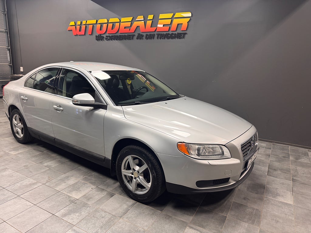 Volvo S80 2.5T Geartronic Kinetic Automat 200HK
