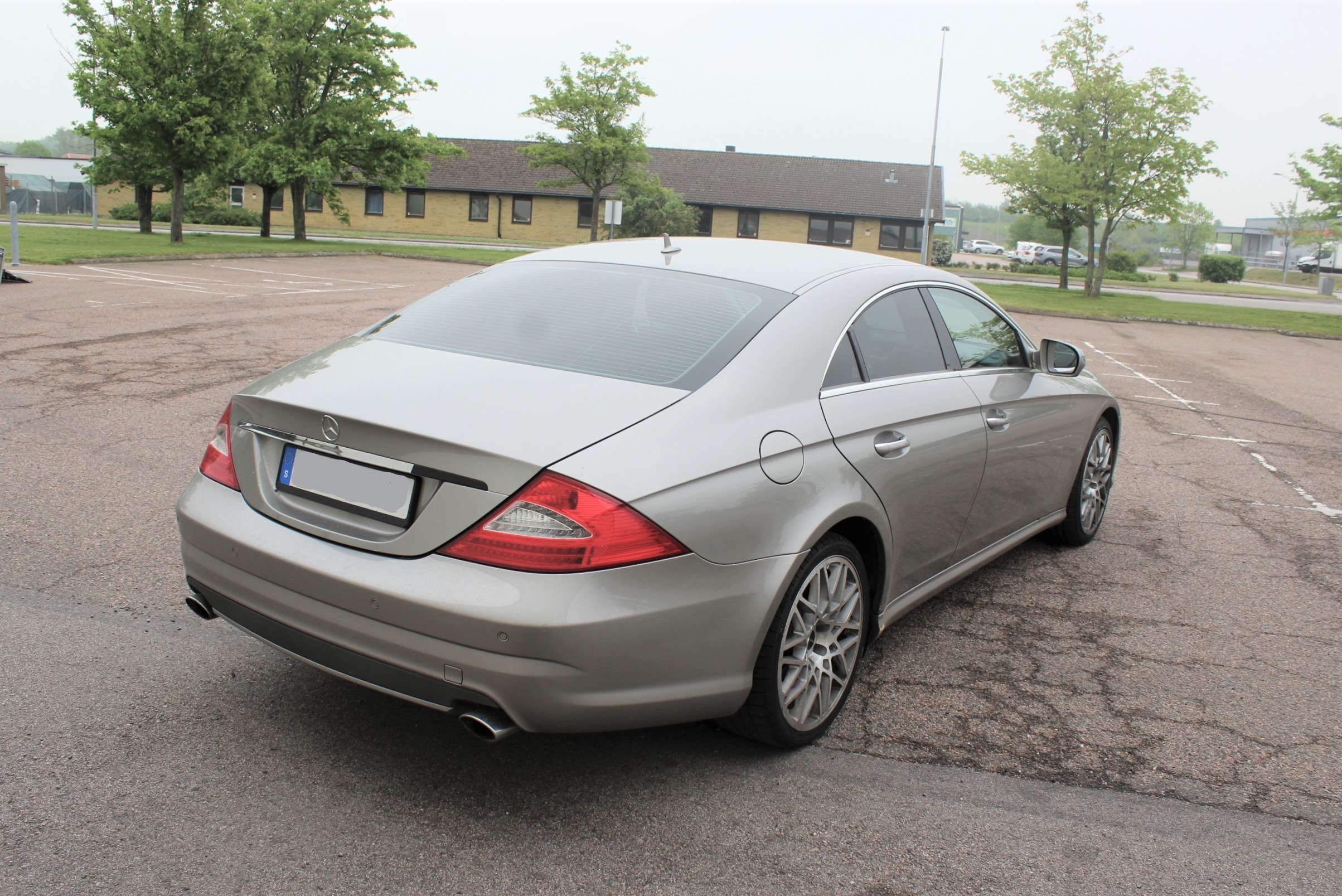 Mercedes-Benz CLS 2008, bild 3/28