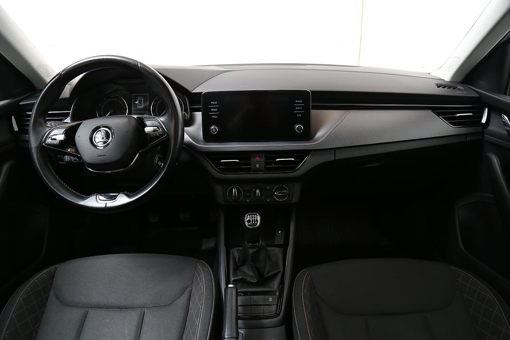 Skoda Kamiq 1,0 TSI Ambition 115hk Kamera Panorama Drag 2021