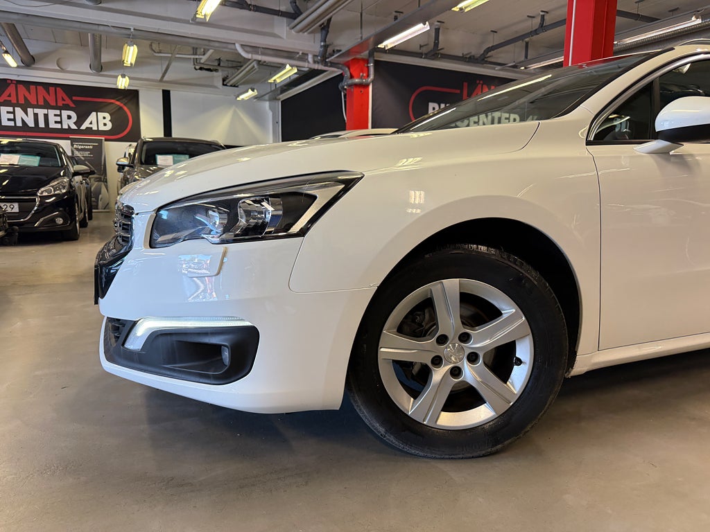 Peugeot 508 2017 - miniatyr 2