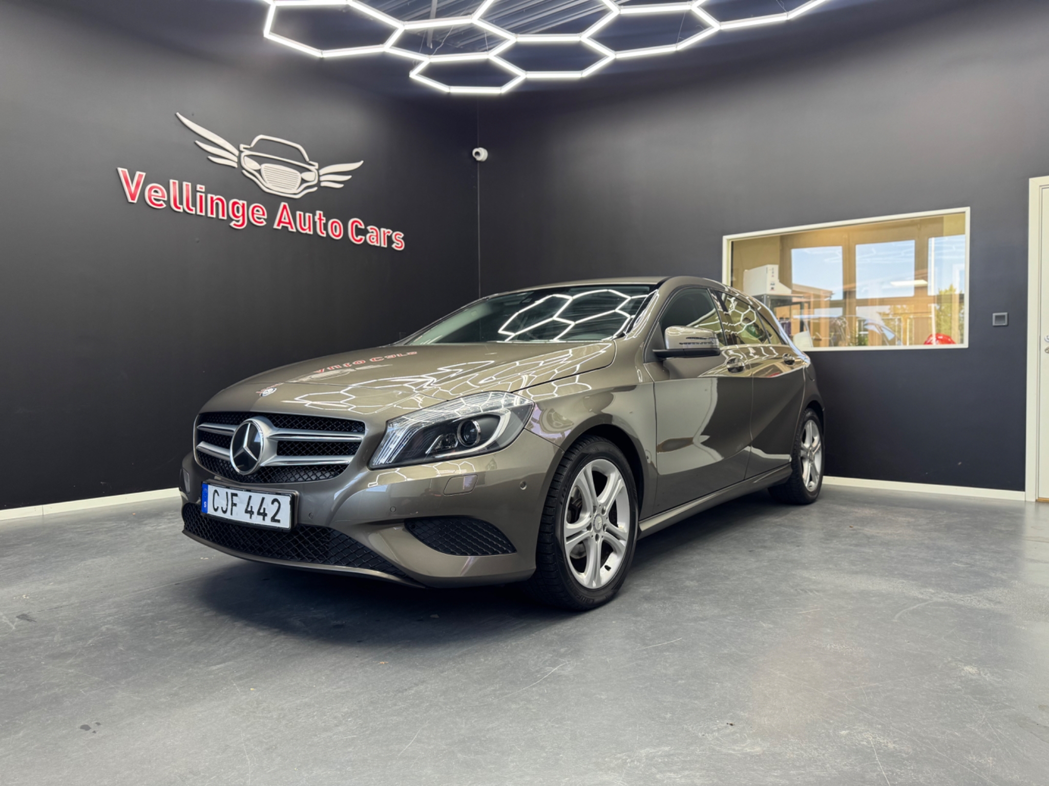 Mercedes-Benz A 180 CDI 7G-DCT Urban 2014, bild 2/34