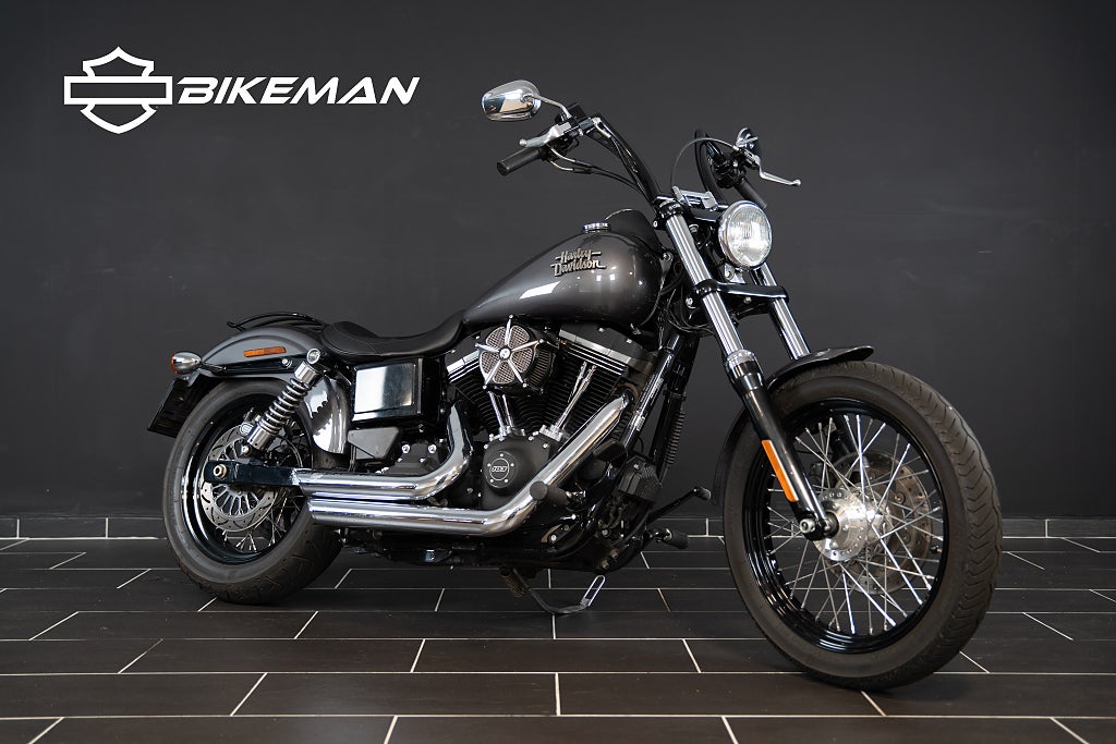 Harley-Davidson Dyna Street Bob Vance & Hines 