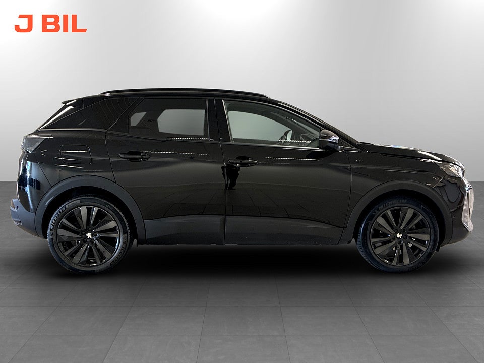 Bild på Peugeot 3008 GT Black Pack 1.2 PT 130hk Aut B-KAMERA CARPLAY