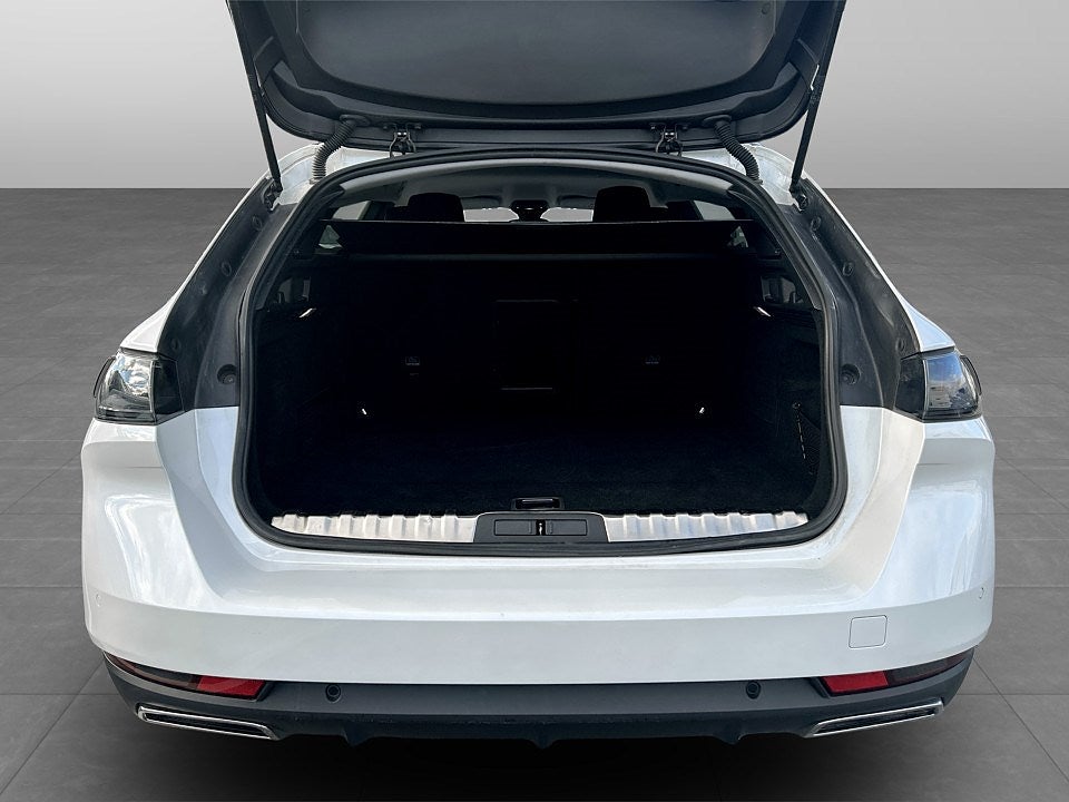 Bild på Peugeot 508 SW Allure 1.2 PT 130hk Aut - B-KAMERA, 1 ÄGARE