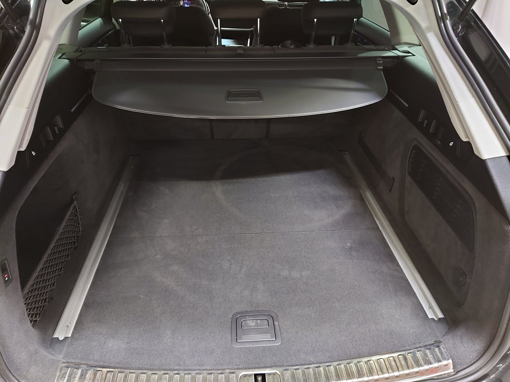 Audi A6 2023 - miniatyr 16