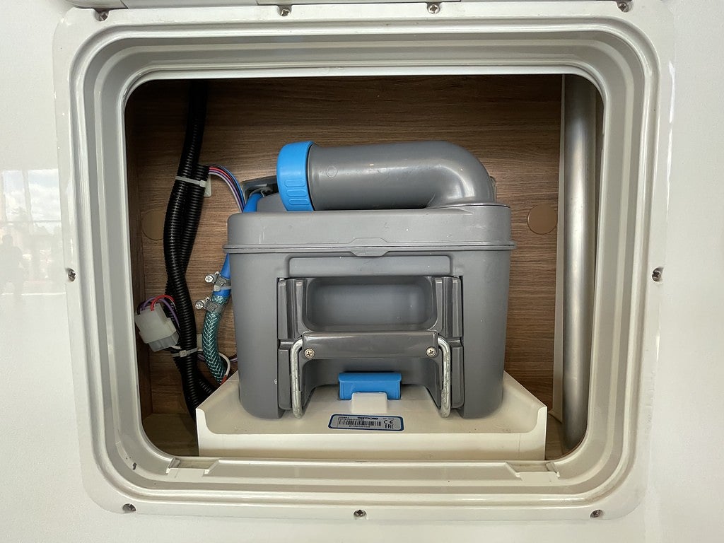 Pilote G 740 C / ALDE / AC bodel / Solcell / Hydraul-ben / Fint skick - Pilote