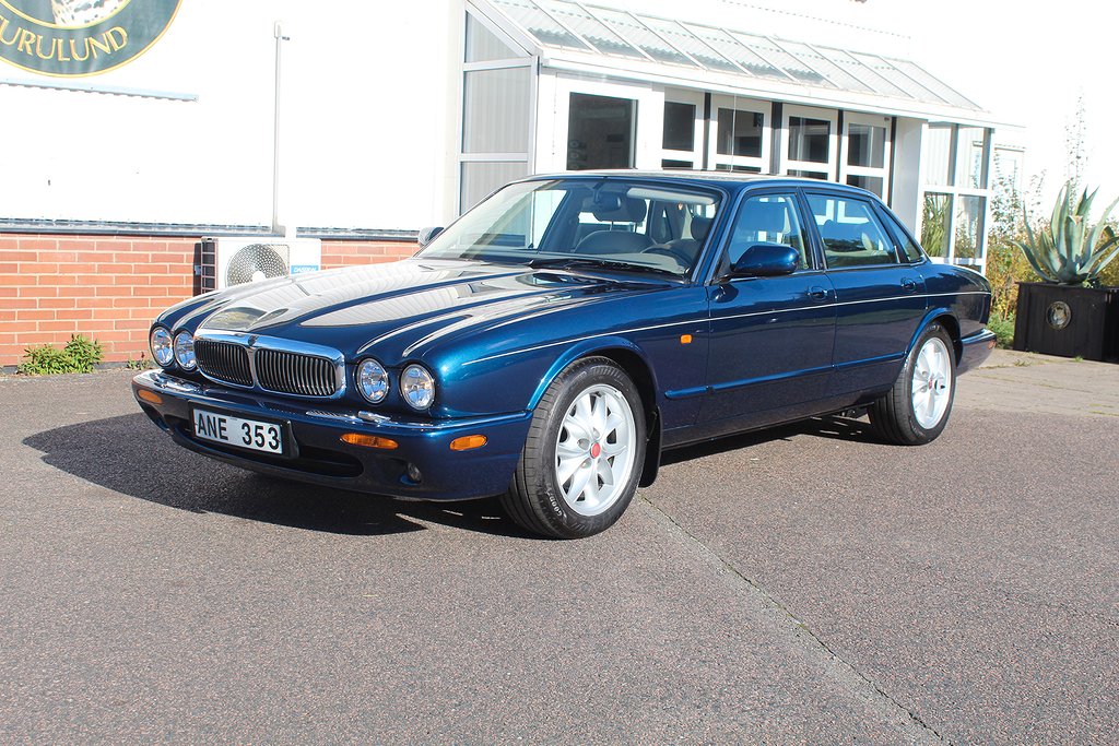 Jaguar XJ 4.0 V8 Executive, unik lågmilare, EN ägare