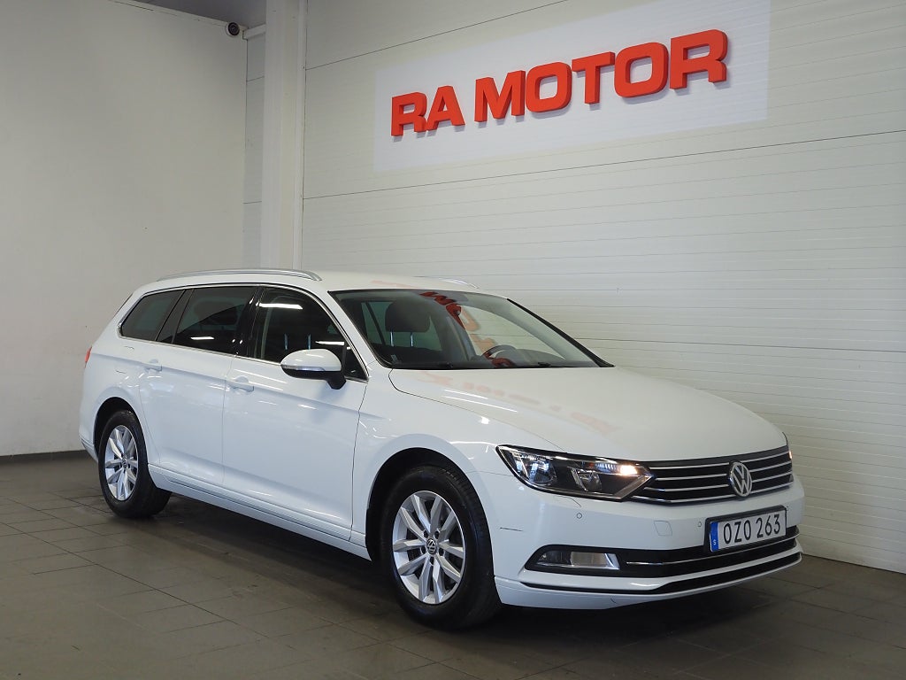 Volkswagen Passat Sportscombi 150hk 2.0 TDI | D-Värmare | Drag | Kamera 2017