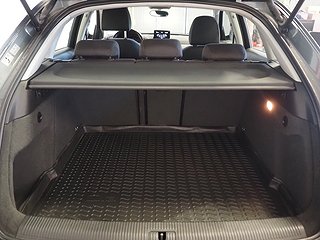 SUV Audi Q3 12 av 16