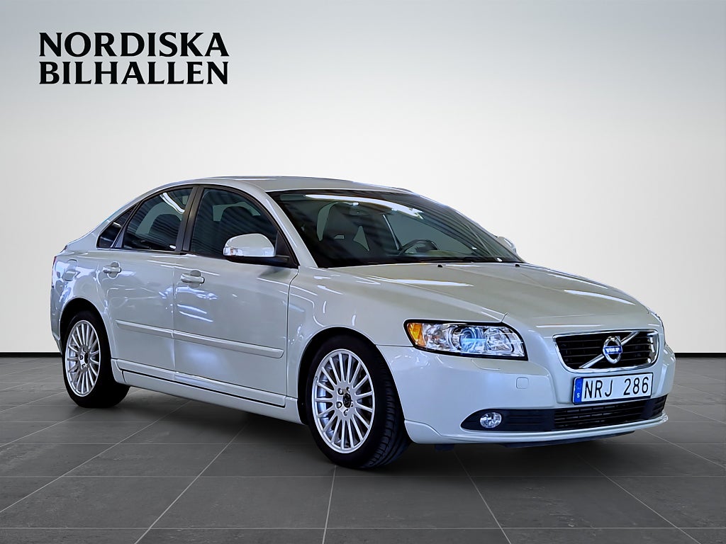 Volvo S40 D2 Momentum Classic Nyservad Kamrem bytt P-sensor