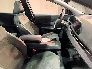SUV Nissan Ariya 11 av 23