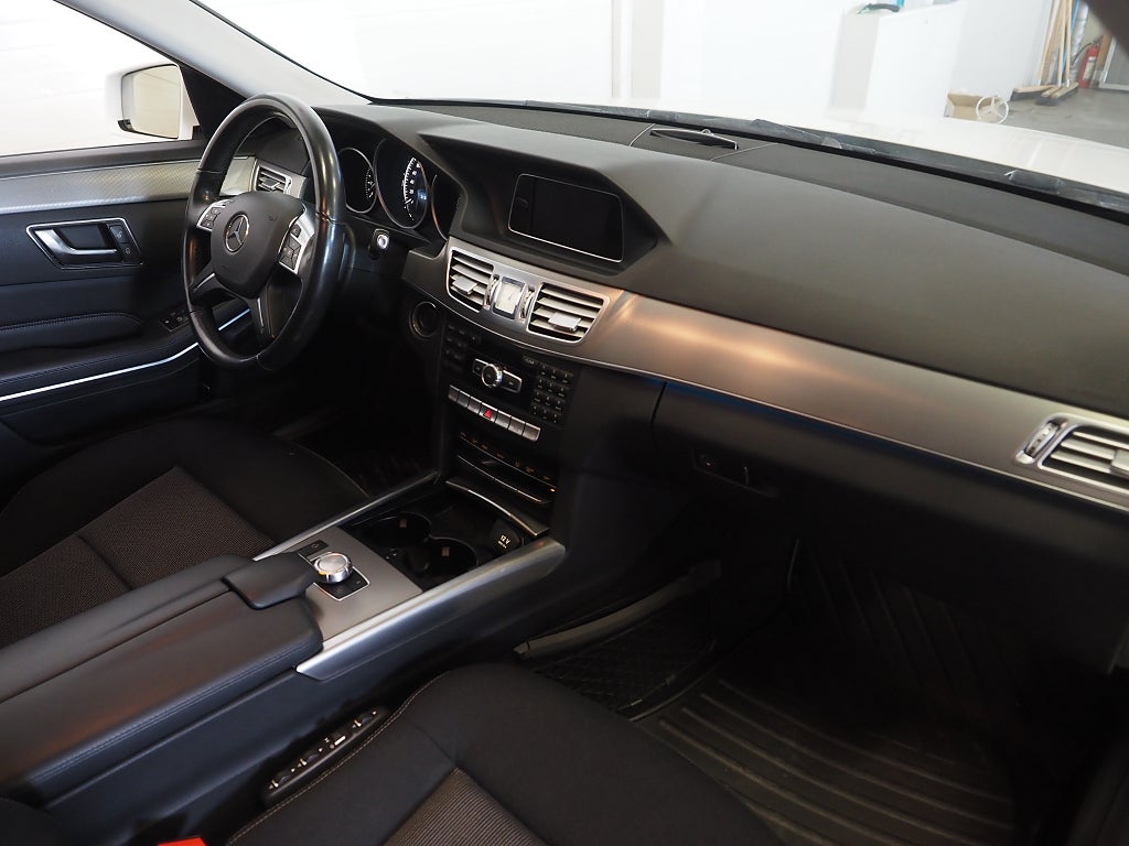 Mercedes-Benz E 220 T BlueTEC 9G-Tronic 170hk Classic Drag 2015