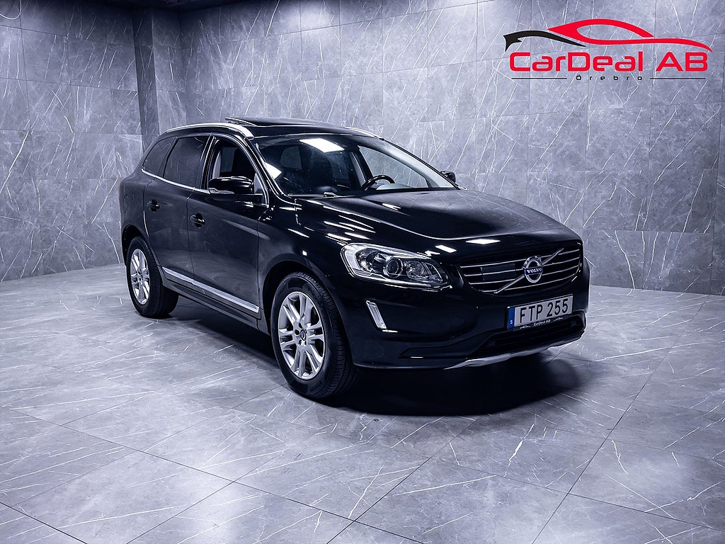 Volvo XC60 D4 AWD Summum Värmare Pano Skinn BLIS Adaptiv Drag VOC