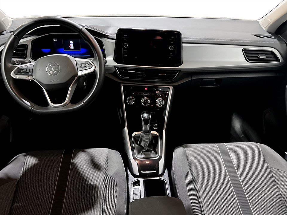 Bild på Volkswagen T-Roc Base 1.5 TSI 150hk Aut - CARPLAY, P-SENSORER