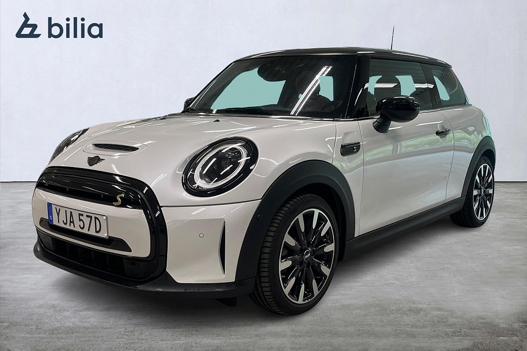 MINI Cooper SE | MAXIMIZE |H&K|PANORAMA|LÄDER|VÄRMARE|