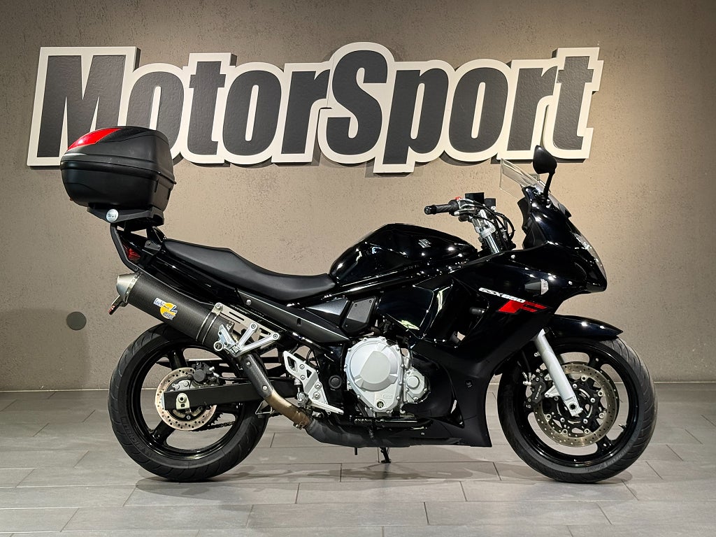 Suzuki GSX650 F
