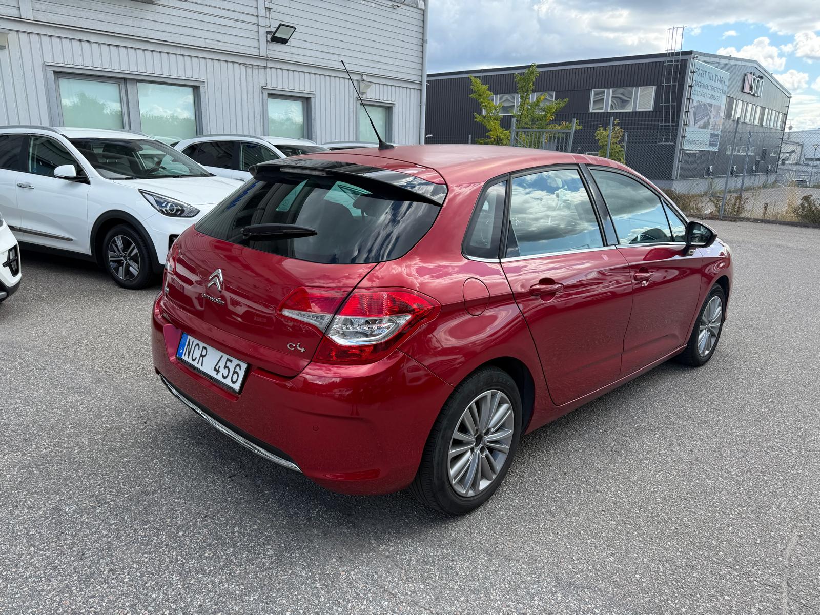 Citroen C4 2012, photo 5/47