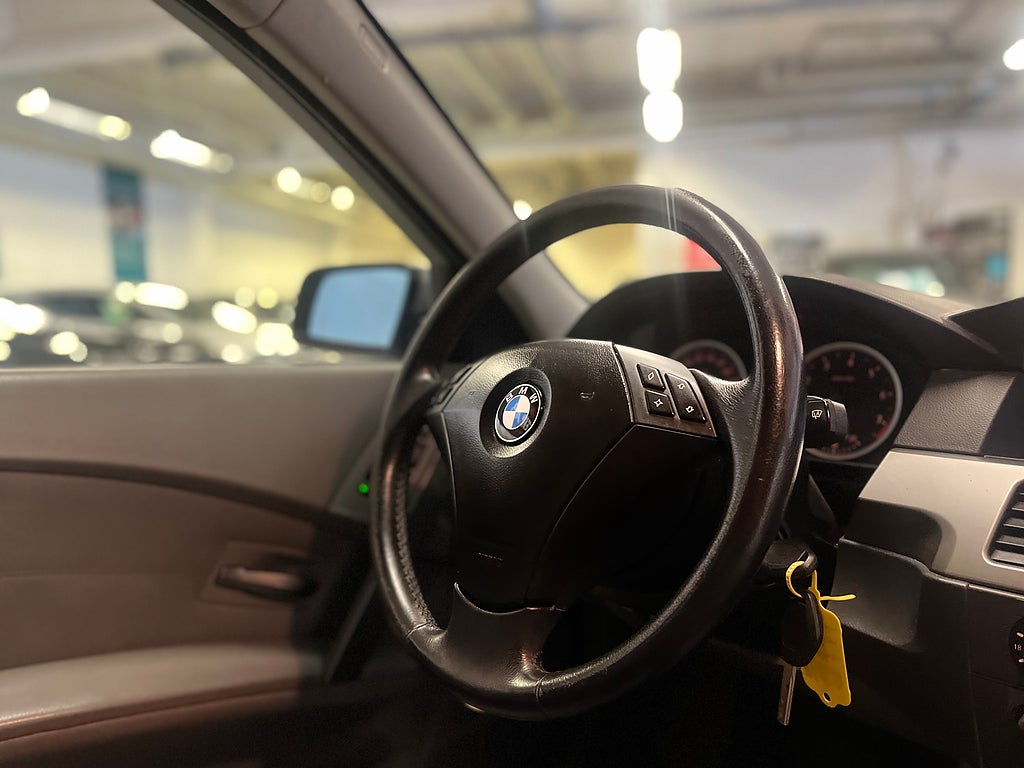 BMW 525 2005 - miniatyr 20