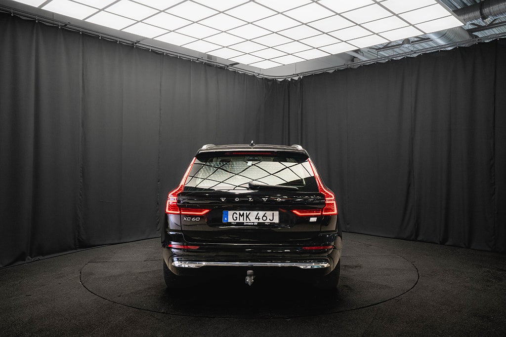Volvo XC60 Recharge II T6 AWD DRAG LÄDER 360 PANO H/K EL-STOL MOMS