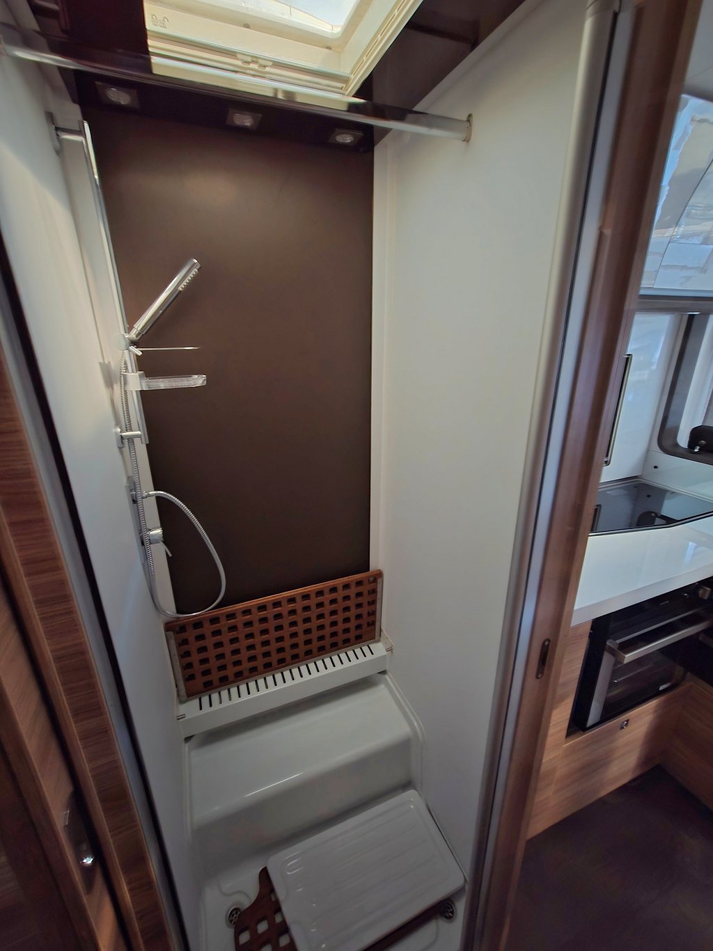 Adria Sonic Supreme 810 SC / ALDE / Auto 180hk / Ugn/Taksäng - Adria
