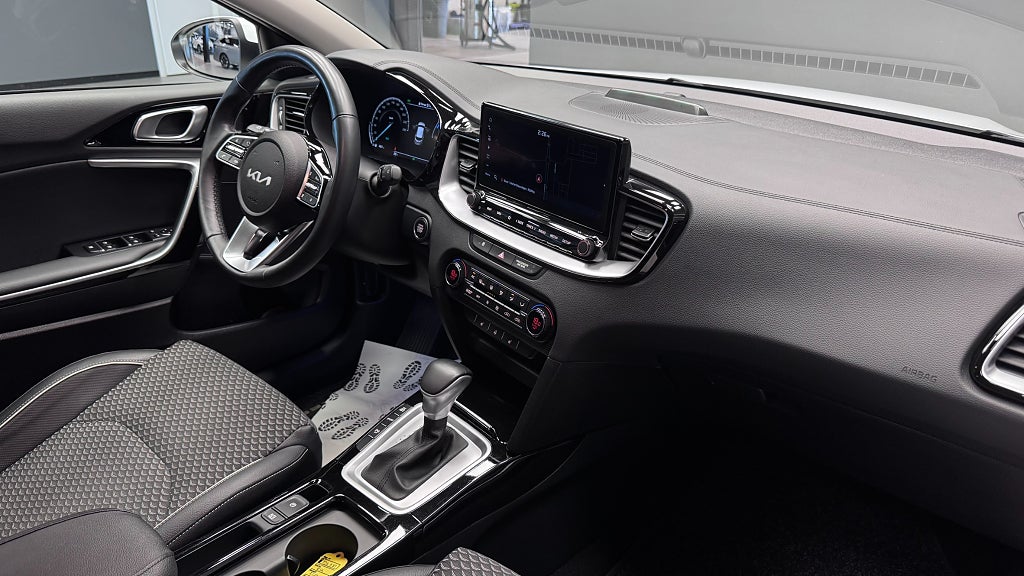 Kia Xceed 2022 - miniatyr 7