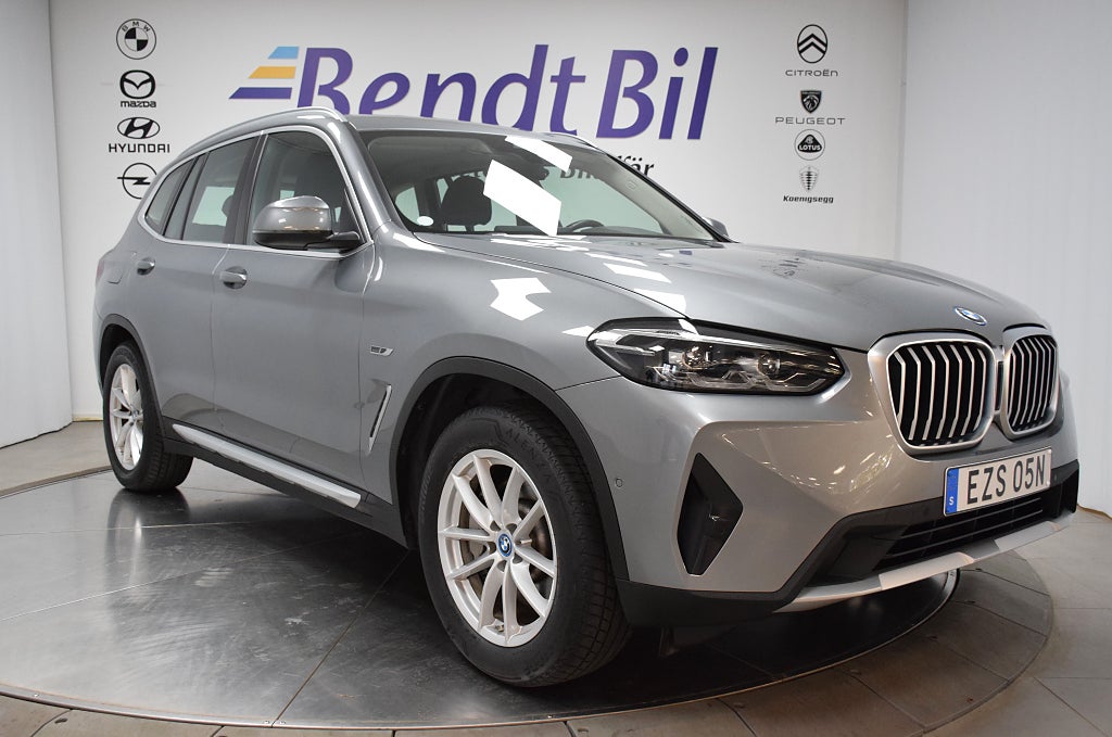 BMW X3 xDrive30e / Drag / HIFI / Värmare / Sportstolar