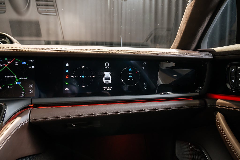 Gallery image 14 of 17